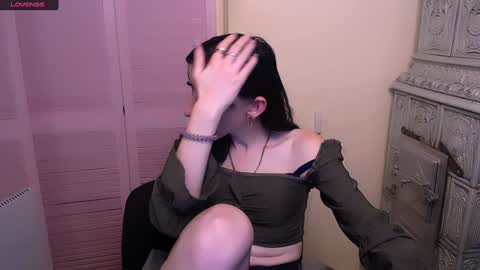 Amanda online show from December 20, 2024, 12:27 pm