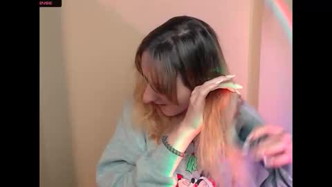 Amanda online show from October 1, 2025, 8:20 am