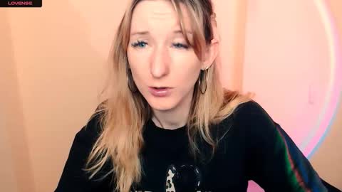 Amanda online show from October 9, 2025, 8:23 am