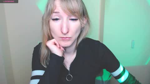 Snapshot of amandasentin chatting on June 2, 2026, 6:59 am Amanda online show from June 2, 2026, 6:59 am