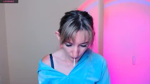 Snapshot of amandasentin chatting on July 5, 2026, 6:42 am Amanda online show from July 5, 2026, 6:42 am