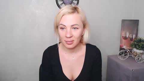 Amanda online show from March 11, 2025, 10:40 am