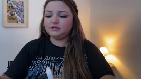 Amandha online show from December 21, 2025, 3:19 pm