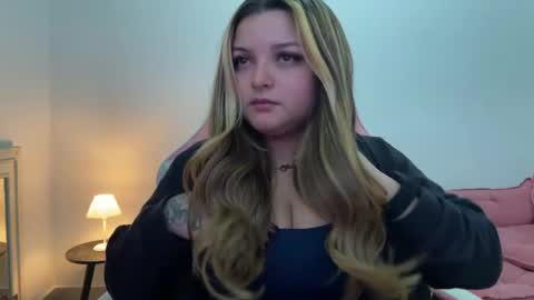 Amandha online show from May 10, 2026, 10:59 pm