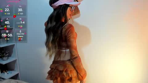 amapola_hs online show from May 8, 2026, 9:53 pm
