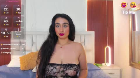amara18_ online show from April 24, 2026, 8:00 pm
