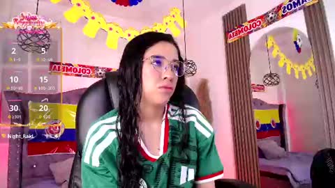 amara_davis1 online show from June 15, 2026, 4:58 am
