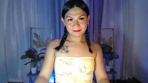 Snapshot of amara_lavelle chatting on October 22, 2025, 8:36 am AMARAA online show from October 22, 2025, 8:36 am