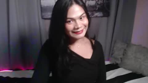 Snapshot of amara_lavelle chatting on November 12, 2025, 4:02 am AMARAA online show from November 12, 2025, 4:02 am