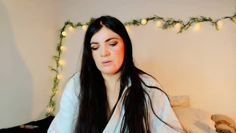 Snapshot of amara_vega chatting on May 15, 2026, 10:11 am Amara Vega online show from May 15, 2026, 10:11 am