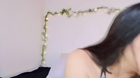 Snapshot of amara_vega chatting on June 5, 2026, 3:29 pm Amara Vega online show from June 5, 2026, 3:29 pm