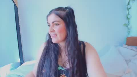Amara Vega  online show from July 14, 2026, 1:17 pm