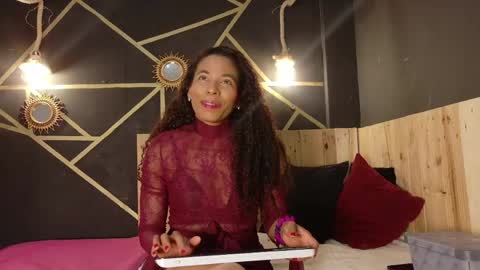amara_vex online show from May 26, 2026, 12:45 pm