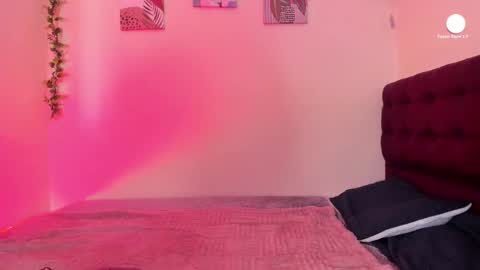 Snapshot of amaraa_01 chatting on March 20, 2026, 3:00 am Amaraa 01 online show from March 20, 2026, 3:00 am