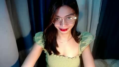 BELLA online show from April 28, 2026, 8:08 am