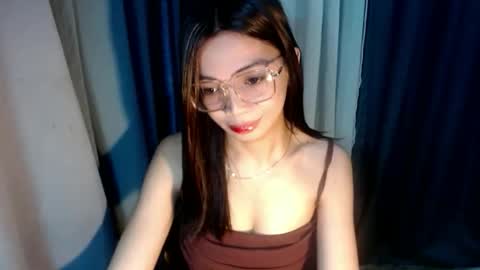 BELLA online show from April 29, 2026, 9:13 am