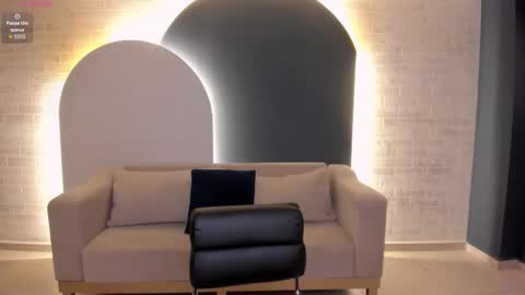 Snapshot of amaradivinex chatting on March 17, 2026, 12:30 pm Amara Di online show from March 17, 2026, 12:30 pm