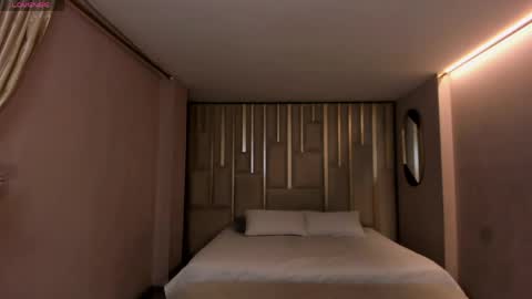 Snapshot of amaradivinex chatting on April 9, 2026, 11:15 am Amara Di online show from April 9, 2026, 11:15 am