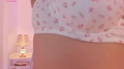 Amara online show from November 18, 2025, 3:01 am