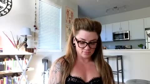 Snapshot of amarajezebel chatting on September 23, 2025, 12:13 am Amara Jezebel online show from September 23, 2025, 12:13 am