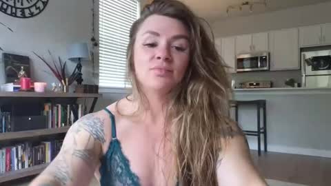 Snapshot of amarajezebel chatting on October 5, 2025, 5:33 pm Amara Jezebel online show from October 5, 2025, 5:33 pm