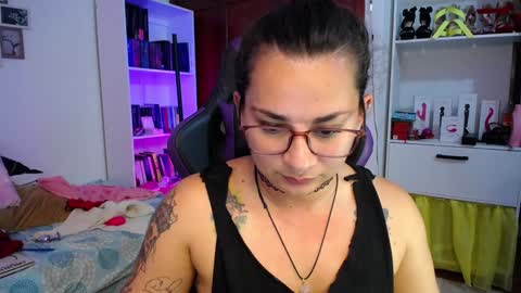 Susan online show from December 12, 2024, 2:15 am