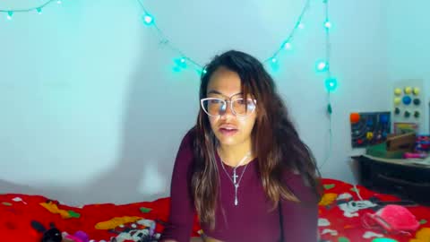 Amara Julia online show from December 7, 2024, 6:48 pm