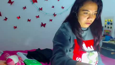 Amara Julia online show from January 8, 2025, 3:08 am