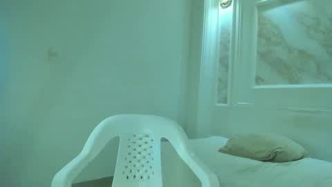 Amare online show from October 9, 2025, 7:23 pm