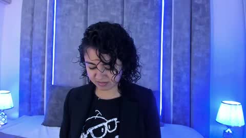 Emily online show from March 7, 2025, 11:40 am