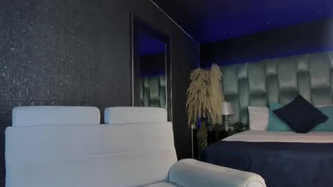 Snapshot of amarettho chatting on September 23, 2025, 11:57 am Emily online show from September 23, 2025, 11:57 am