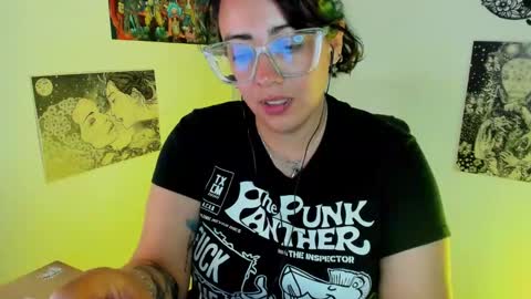  Katt   online show from September 20, 2025, 10:33 pm