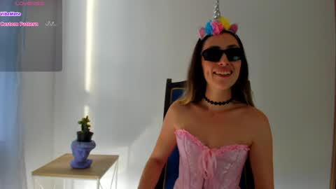 Amatista online show from January 29, 2025, 9:28 pm