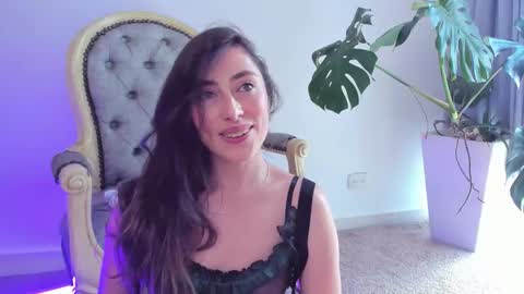 Snapshot of amatista_4 chatting on October 25, 2025, 7:30 pm Amatista online show from October 25, 2025, 7:30 pm