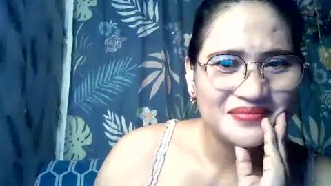 Snapshot of amazing_angel22 chatting on September 24, 2025, 6:33 pm amazing angel online show from September 24, 2025, 6:33 pm