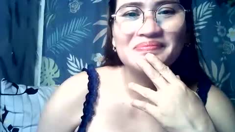 Snapshot of amazing_angel22 chatting on September 29, 2025, 6:57 pm amazing angel online show from September 29, 2025, 6:57 pm