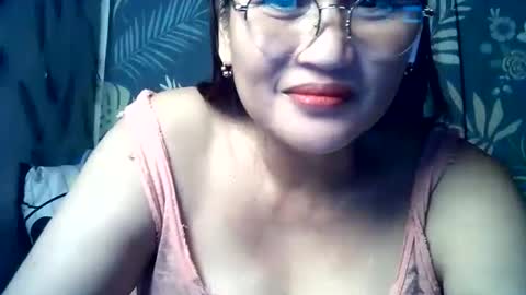 Snapshot of amazing_angel22 chatting on October 10, 2025, 7:24 pm amazing angel online show from October 10, 2025, 7:24 pm