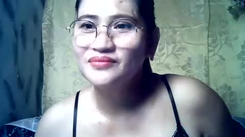 Snapshot of amazing_angel22 chatting on October 20, 2025, 7:47 pm amazing angel online show from October 20, 2025, 7:47 pm