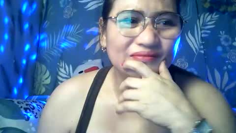 amazing angel online show from December 17, 2025, 5:19 pm