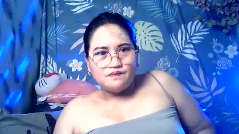 amazing angel online show from May 10, 2026, 12:49 am