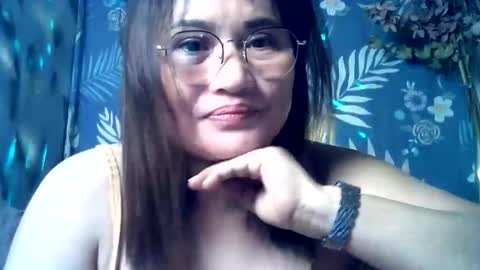 amazing angel online show from May 20, 2026, 9:32 pm