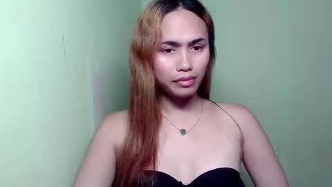 Snapshot of amazing_yella69 chatting on May 7, 2026, 9:36 am YELLA online show from May 7, 2026, 9:36 am