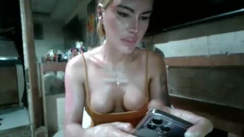 Snapshot of amazingbombshellx chatting on May 17, 2026, 4:47 pm kendra online show from May 17, 2026, 4:47 pm