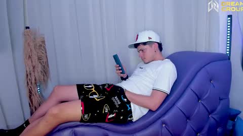 Snapshot of amazingpartys_07 chatting on October 14, 2025, 8:09 pm 3some HORNY KIMGOOD GIRL LOOKING TO EXPERIENCE ALL KINDS OF SHOW online show from October 14, 2025, 8:09 pm