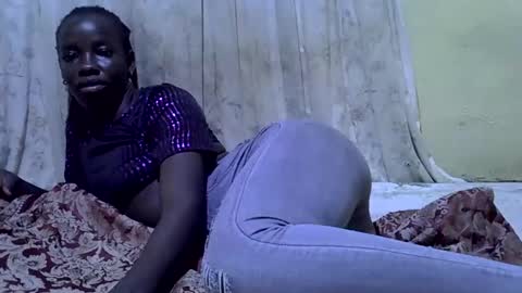 Snapshot of amazon_girl03 chatting on October 24, 2025, 6:59 pm amazon_girl03 online show from October 24, 2025, 6:59 pm