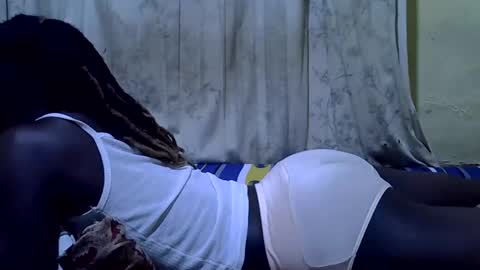 Snapshot of amazon_girl03 chatting on November 7, 2025, 6:35 am amazon_girl03 online show from November 7, 2025, 6:35 am