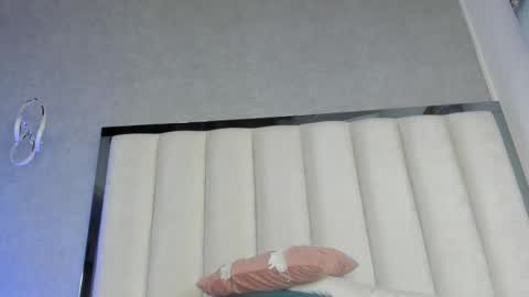 Ambar online show from February 3, 2026, 7:30 pm