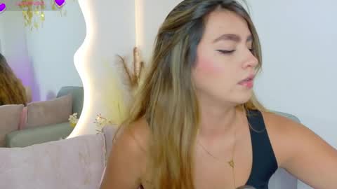Ambar online show from May 17, 2026, 3:15 am