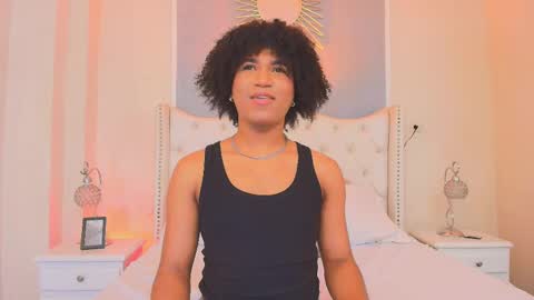 Ambar Colling online show from September 26, 2025, 1:59 pm