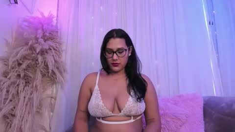 AMBAR  online show from December 20, 2025, 11:50 am